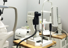 OCT検査（眼底三次元画像解析）